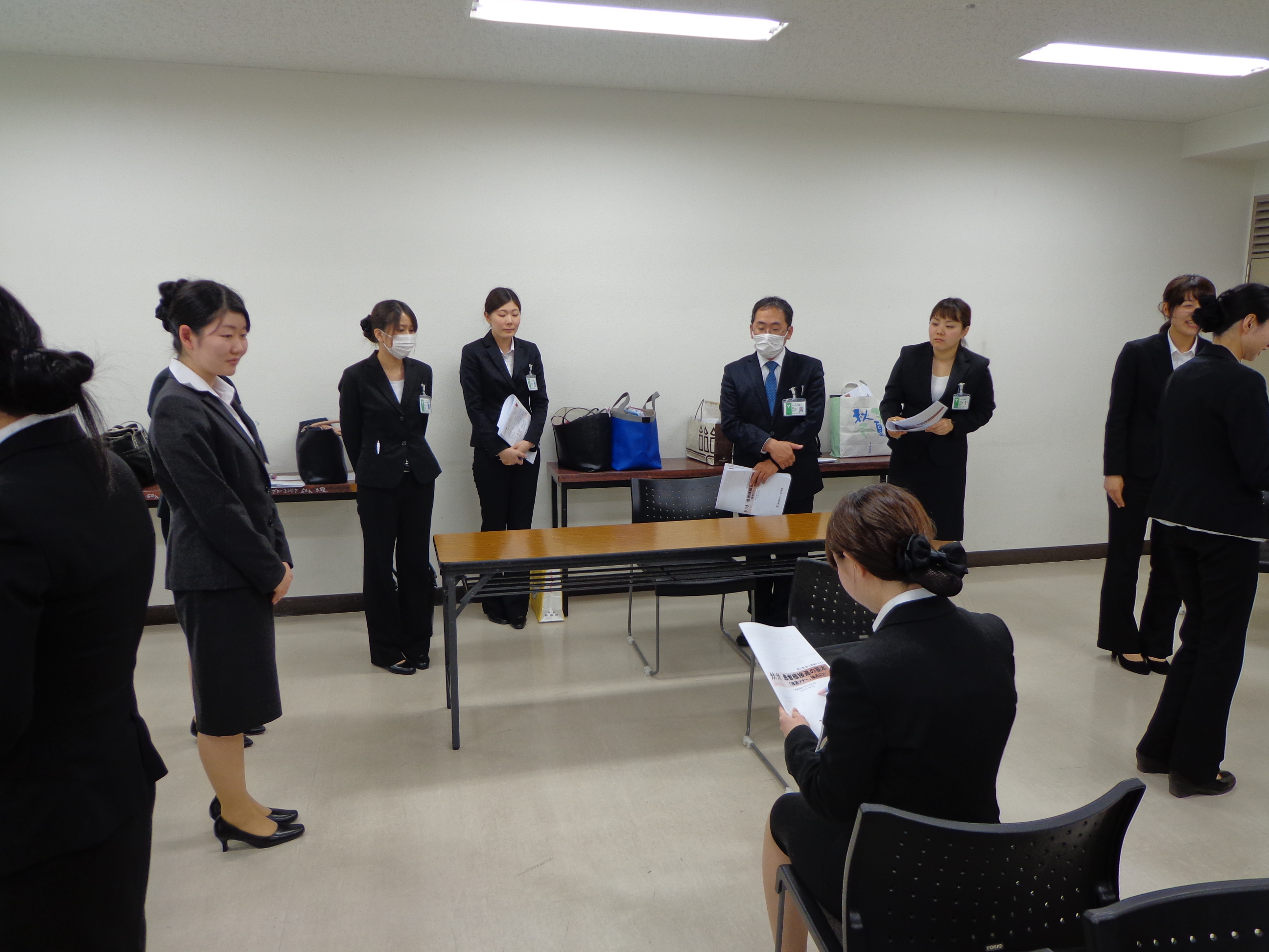 「新人マナー研修」を開催しました。 愛知名古屋、岐阜の調剤薬局は株式会社トーカイ薬局